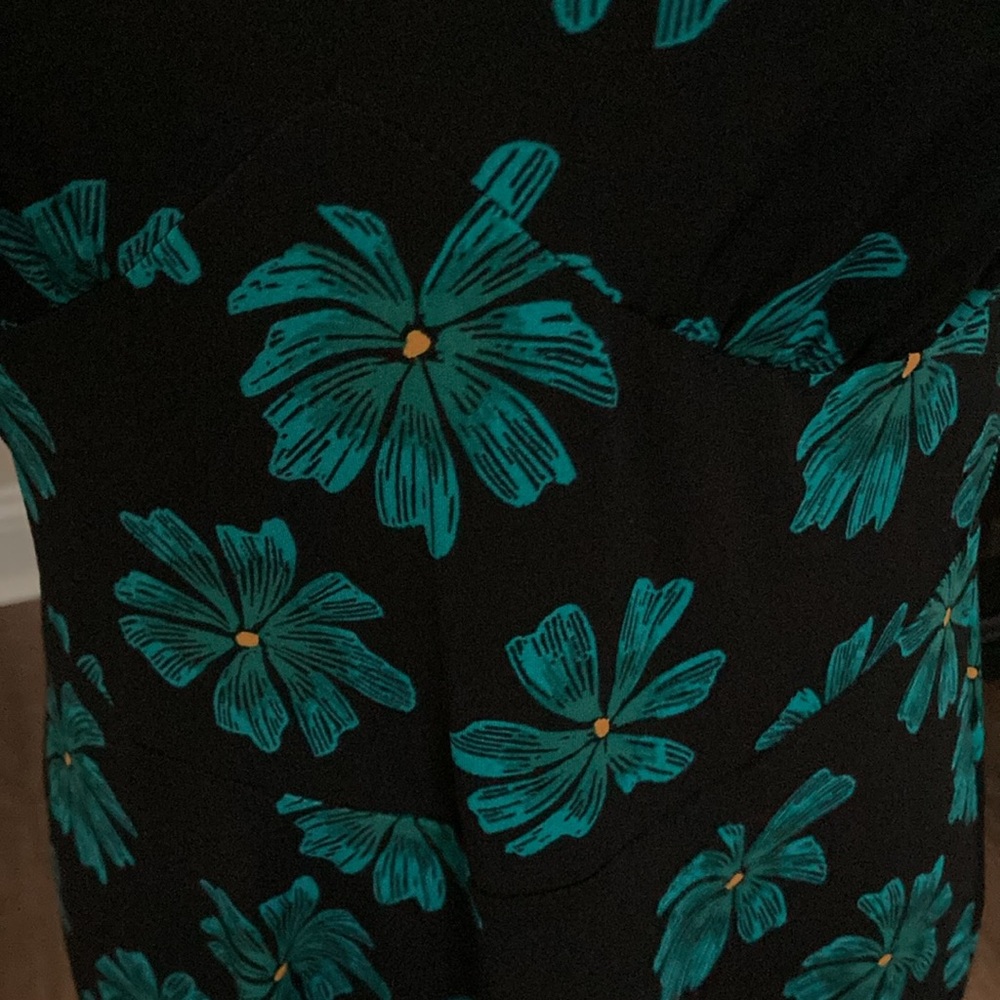 Dressby Bar III - Picture 3 of 4